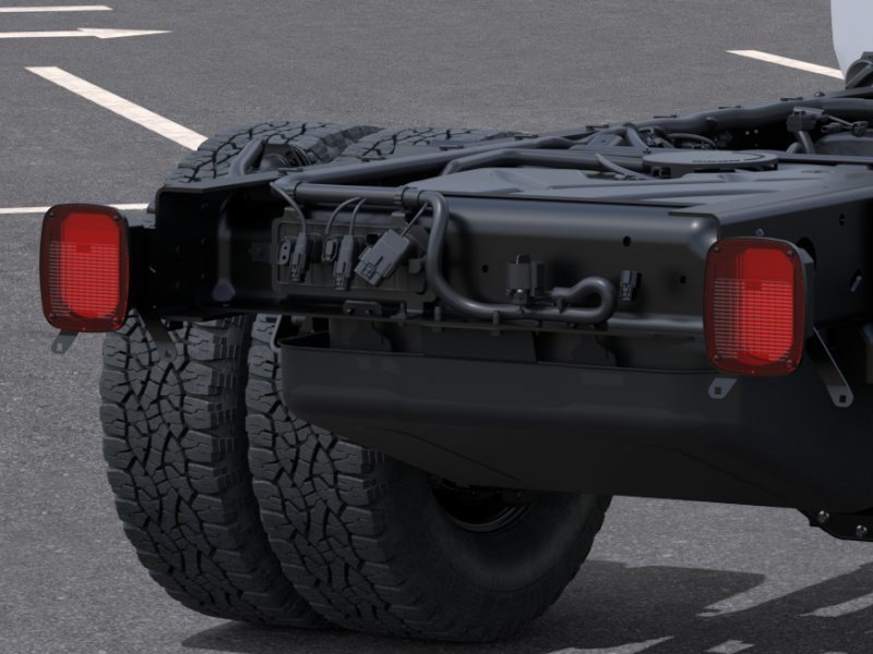 2026 GMC Sierra 3500 Chassis Cab Pro - Photo 11