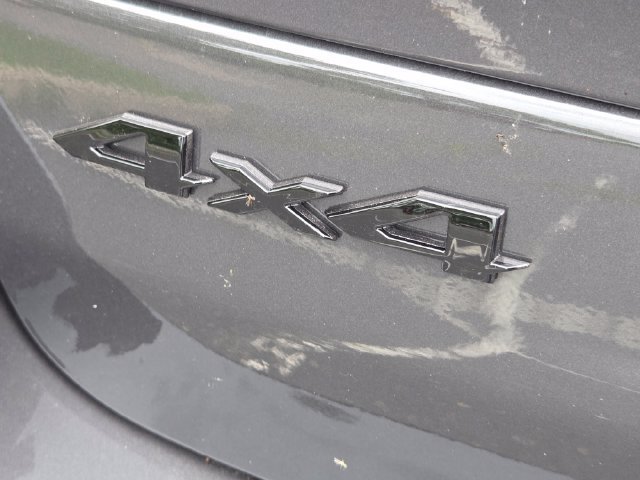 New 2026 Baltic Gray Metallic Clear-Coat Exterior Paint Jeep Limited Reserve image 28