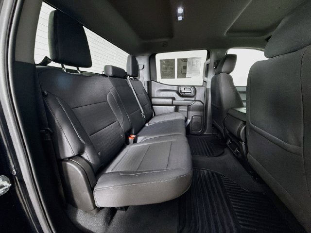 Used 2023 BLACK Chevrolet Custom image 26