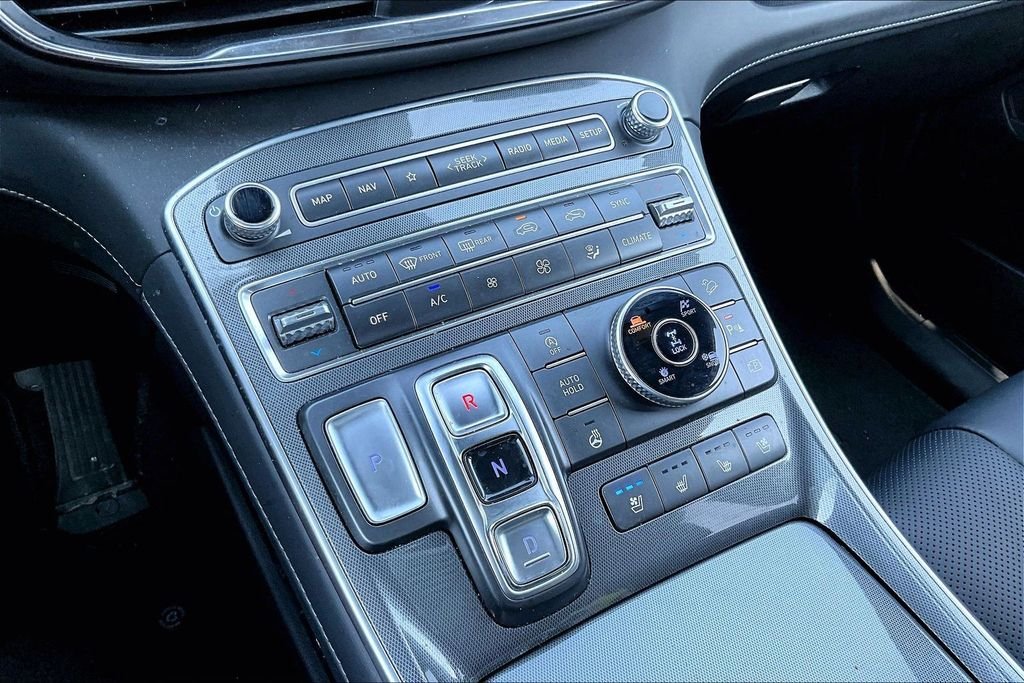 Used 2023 Gray Hyundai Calligraphy image 21