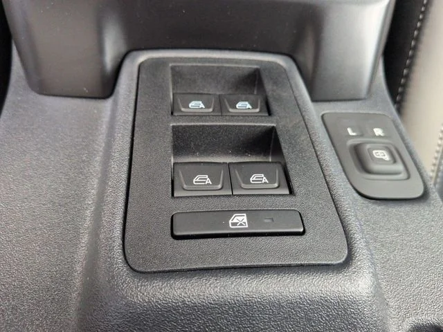 New 2026 Shadow Black Ford Outer Banks® image 23