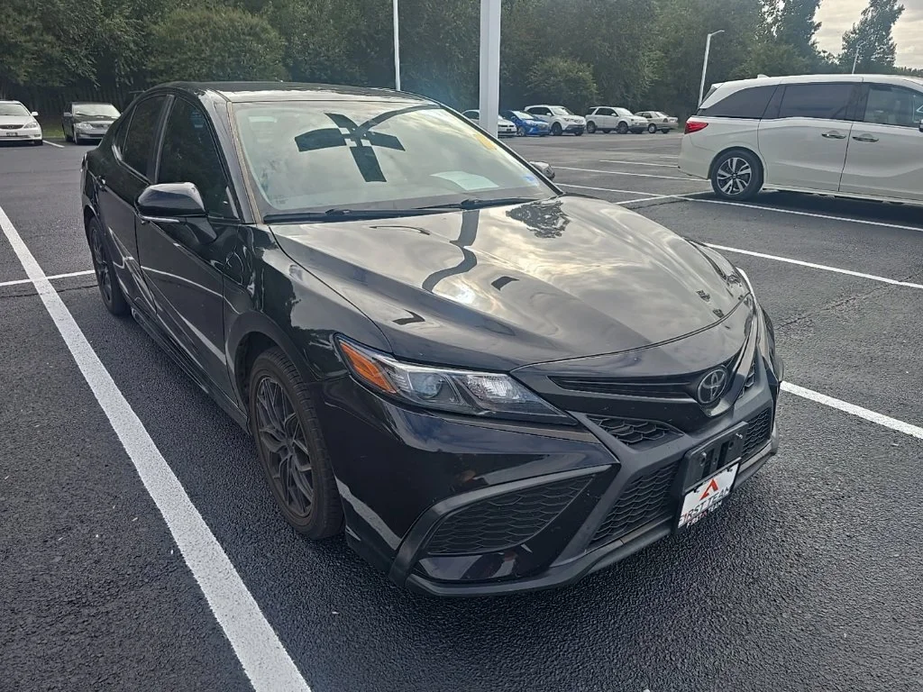 Used 2023 Black Toyota SE Nightshade image 3