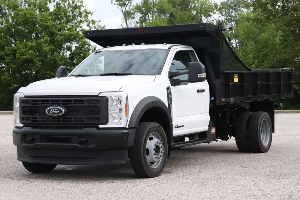 Used 2024 White Ford XL image 5
