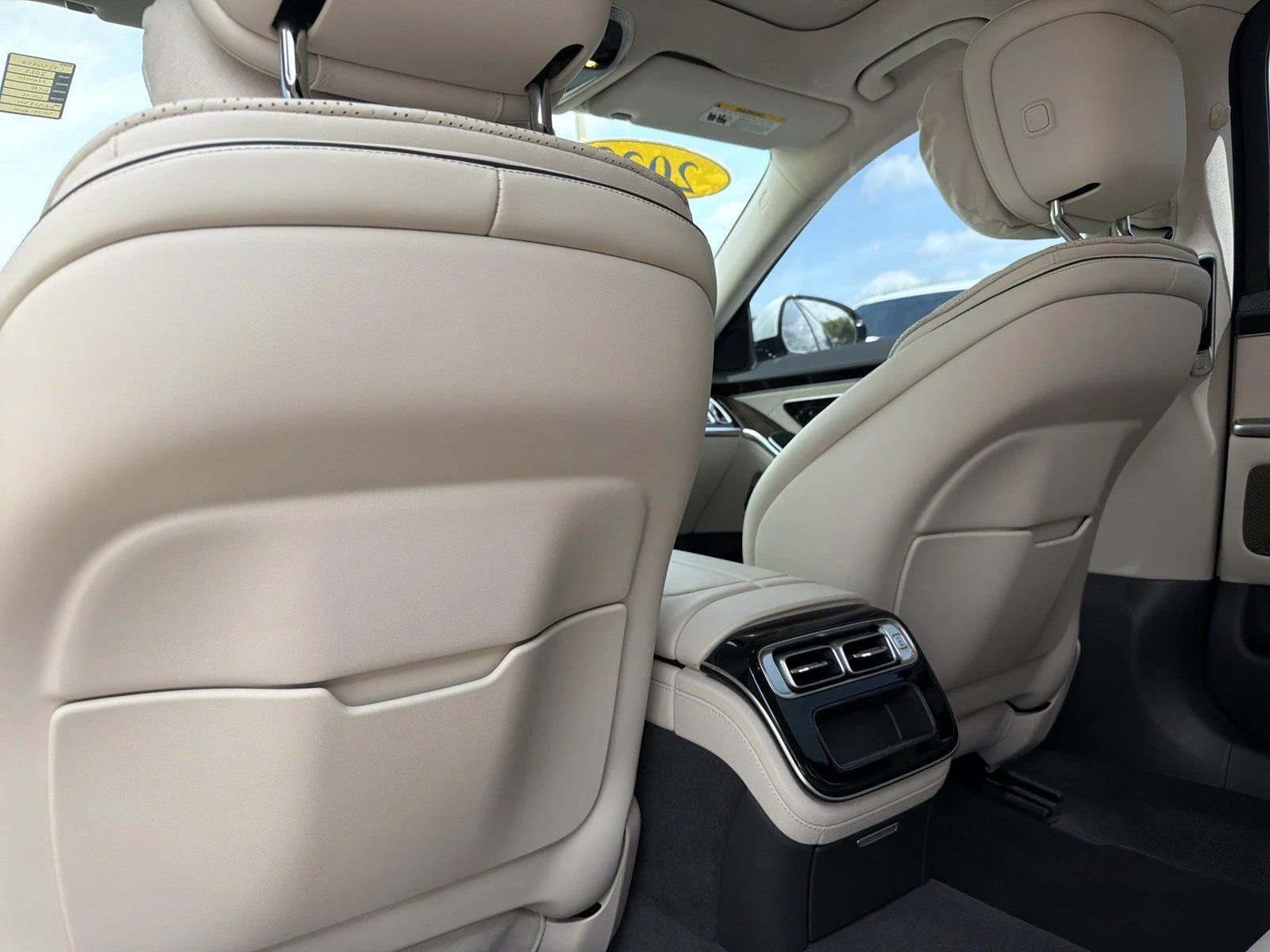 Used 2022  Mercedes-Benz S 580 image 19