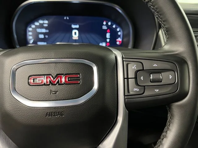 2024 GMC Yukon SLT - Photo 30