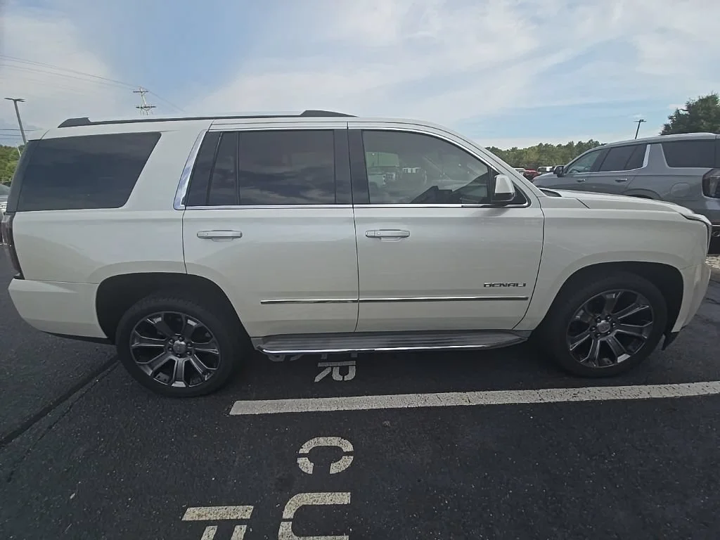 Used 2015 WHITE DIAMOND TRICOAT GMC Denali image 10