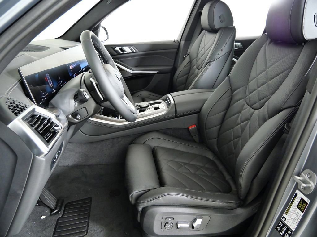 Certified Used 2026 Skyscraper Grey Metallic BMW xDrive40i image 41