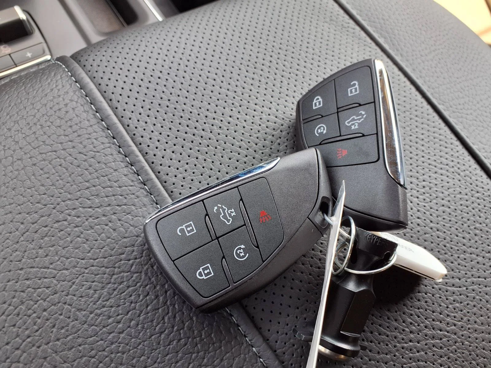 2026 GMC Sierra 1500 Denali - Photo 13