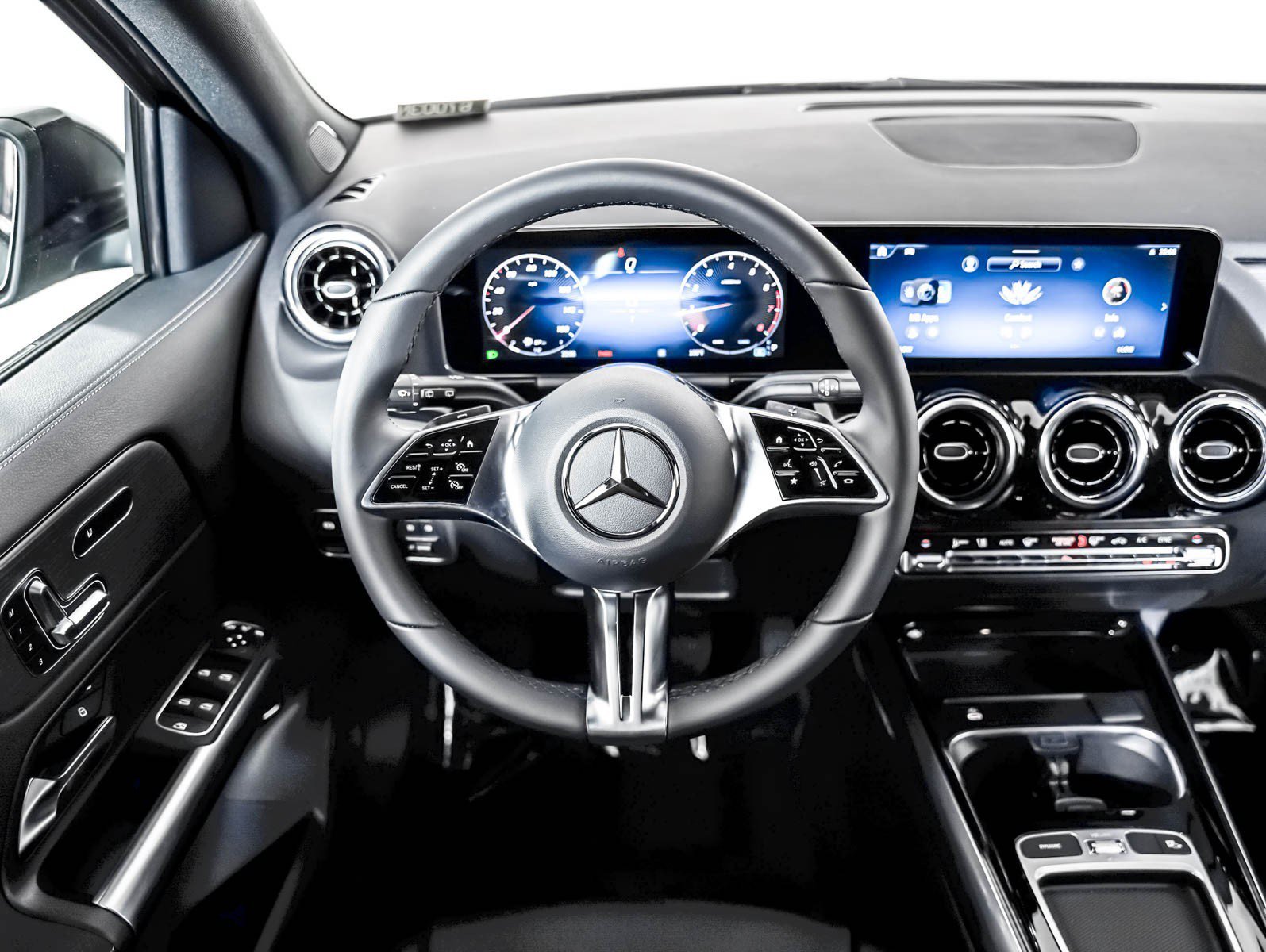 New 2026 Mountain Grey Metallic Mercedes-Benz GLA 250 image 14