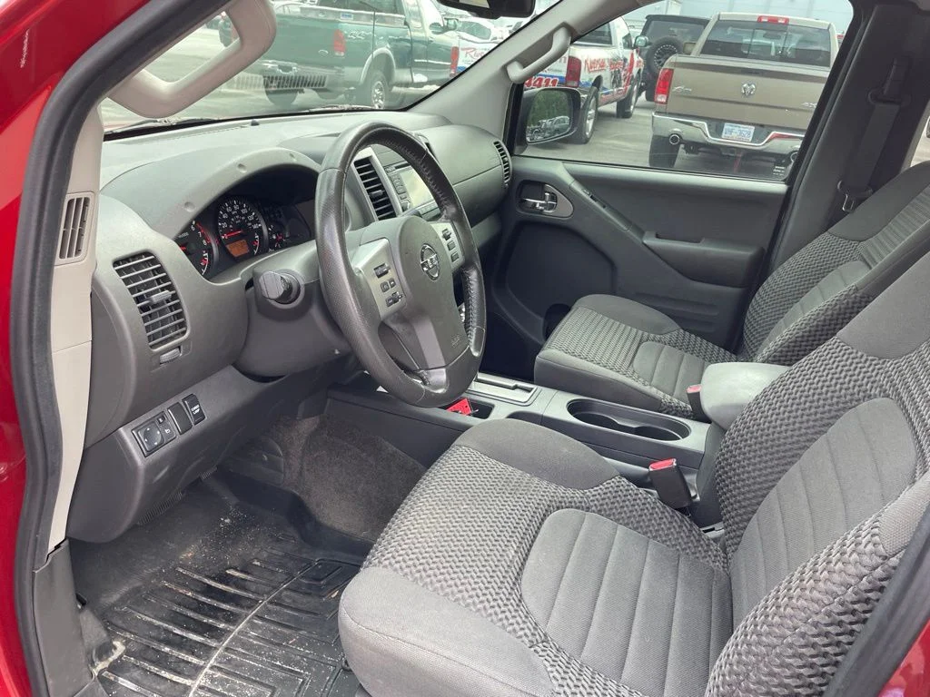 Used 2017 Red Nissan SV image 11