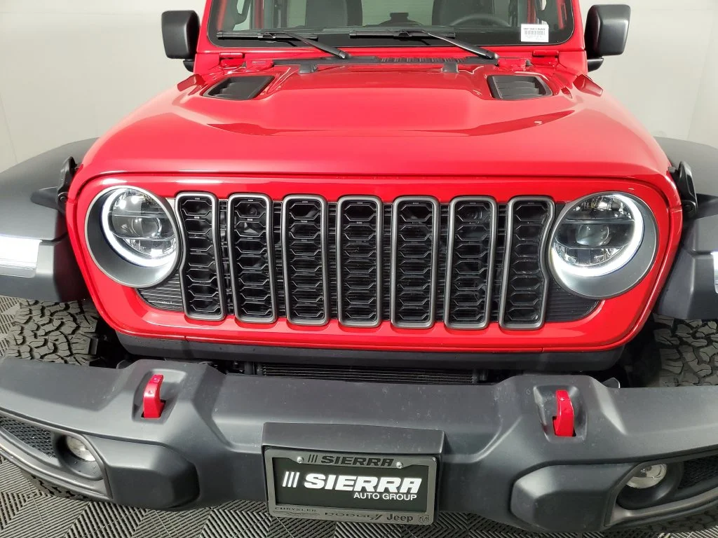 2025 Jeep Wrangler 4-Door Rubicon - Photo 10