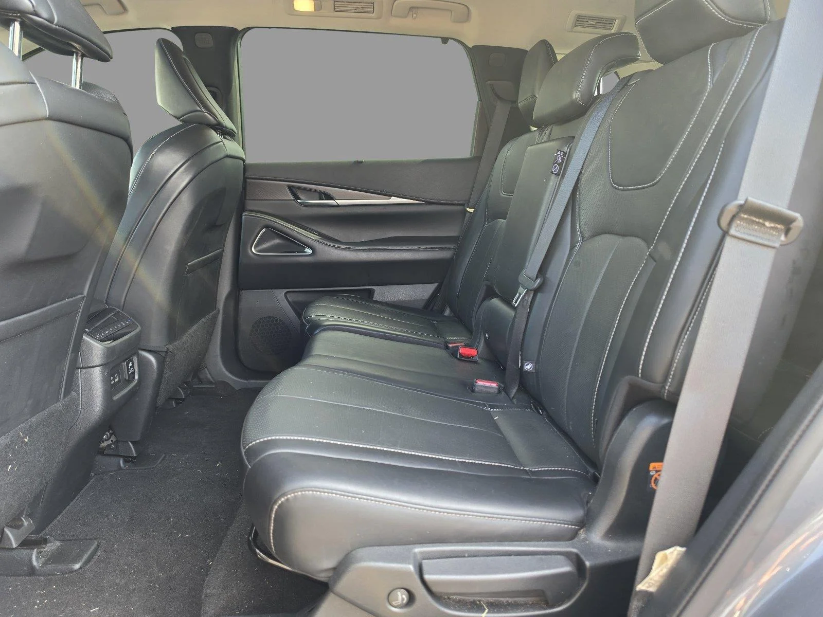 Used 2023 Graphite Shadow INFINITI SENSORY image 21