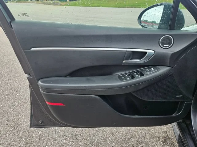 Used 2020 Gray Hyundai SEL image 10