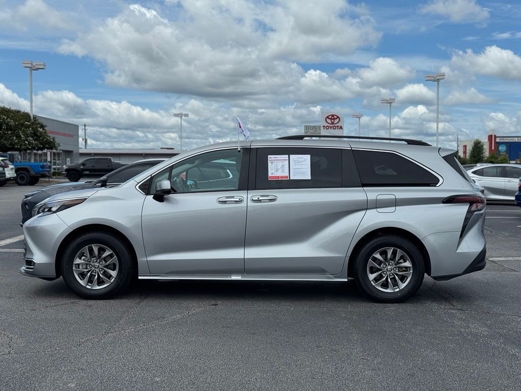 Used 2024 Silver Toyota XLE image 8