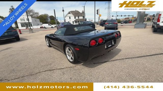 Used 2001 Black Chevrolet 2dr Convertible image 7