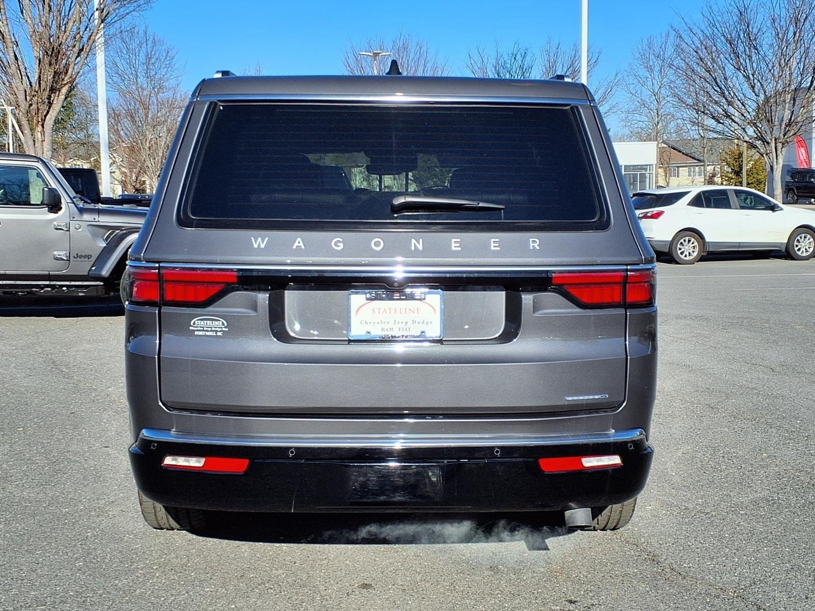 Used 2024 Baltic Gray Metallic Clearcoat Jeep Series III image 9