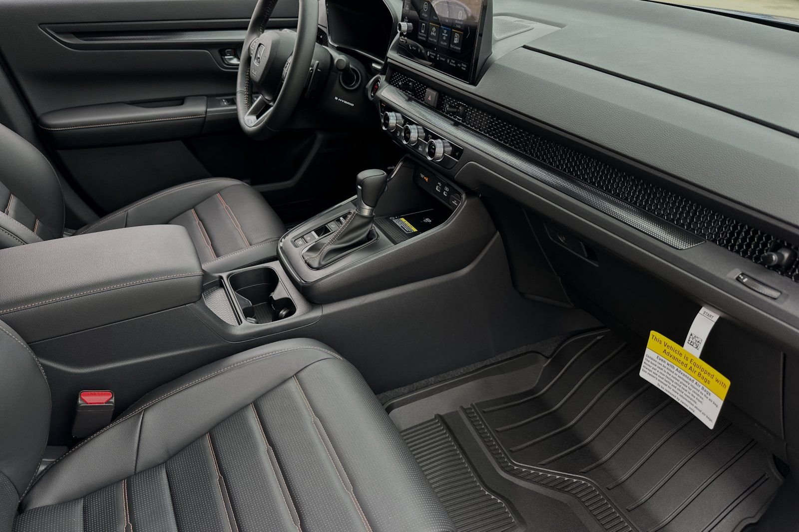 New 2025 Urban Gray Pearl Honda Sport-L image 18