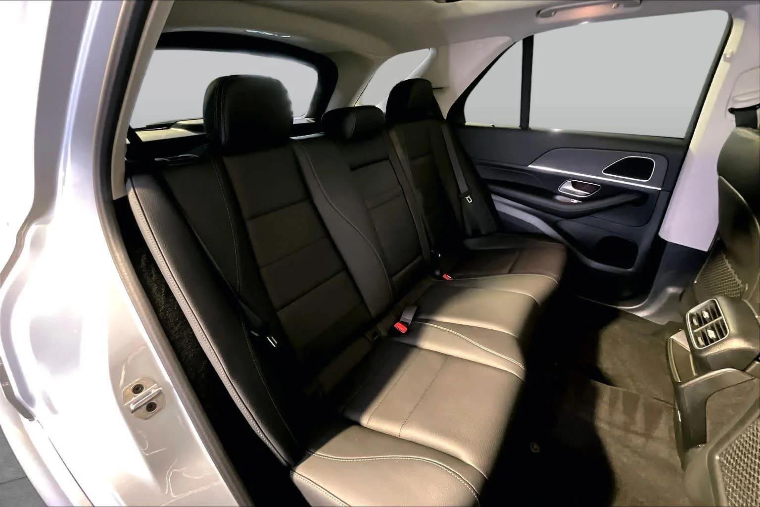 Certified Used 2026 Cirrus Silver Metallic Mercedes-Benz GLE 350 image 20