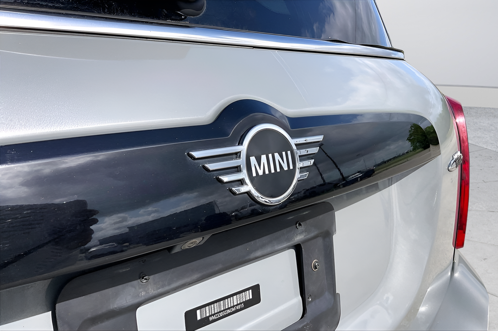 Used 2021 Gray MINI Base image 27