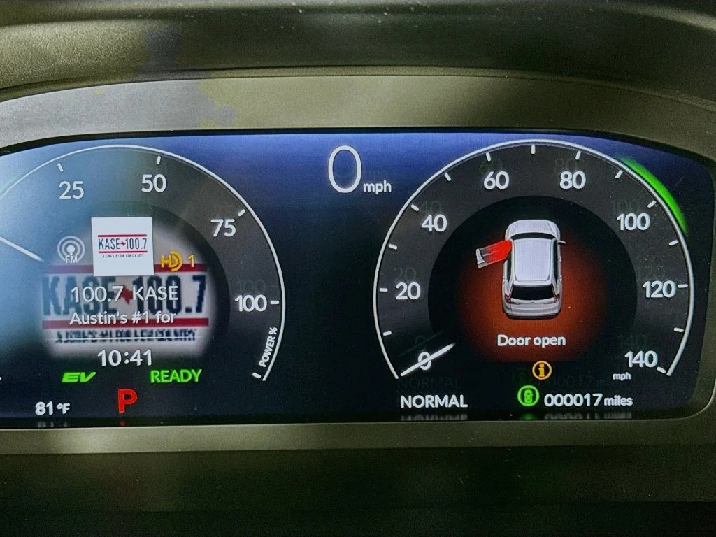 New 2026 Solar Silver Metallic Honda Sport Touring image 18