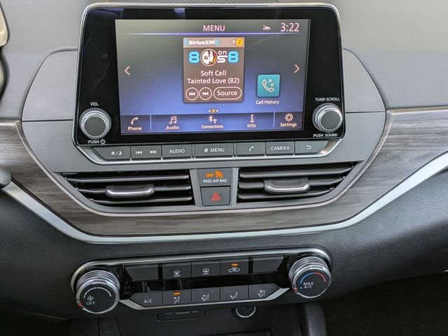 2025 Nissan Altima SV - Photo 12