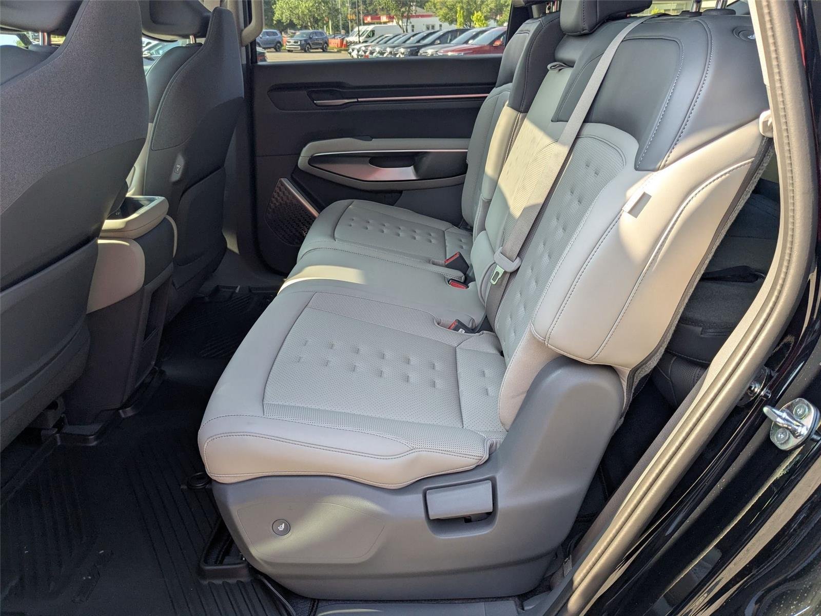 2026 Kia EV9 Wind - Photo 29