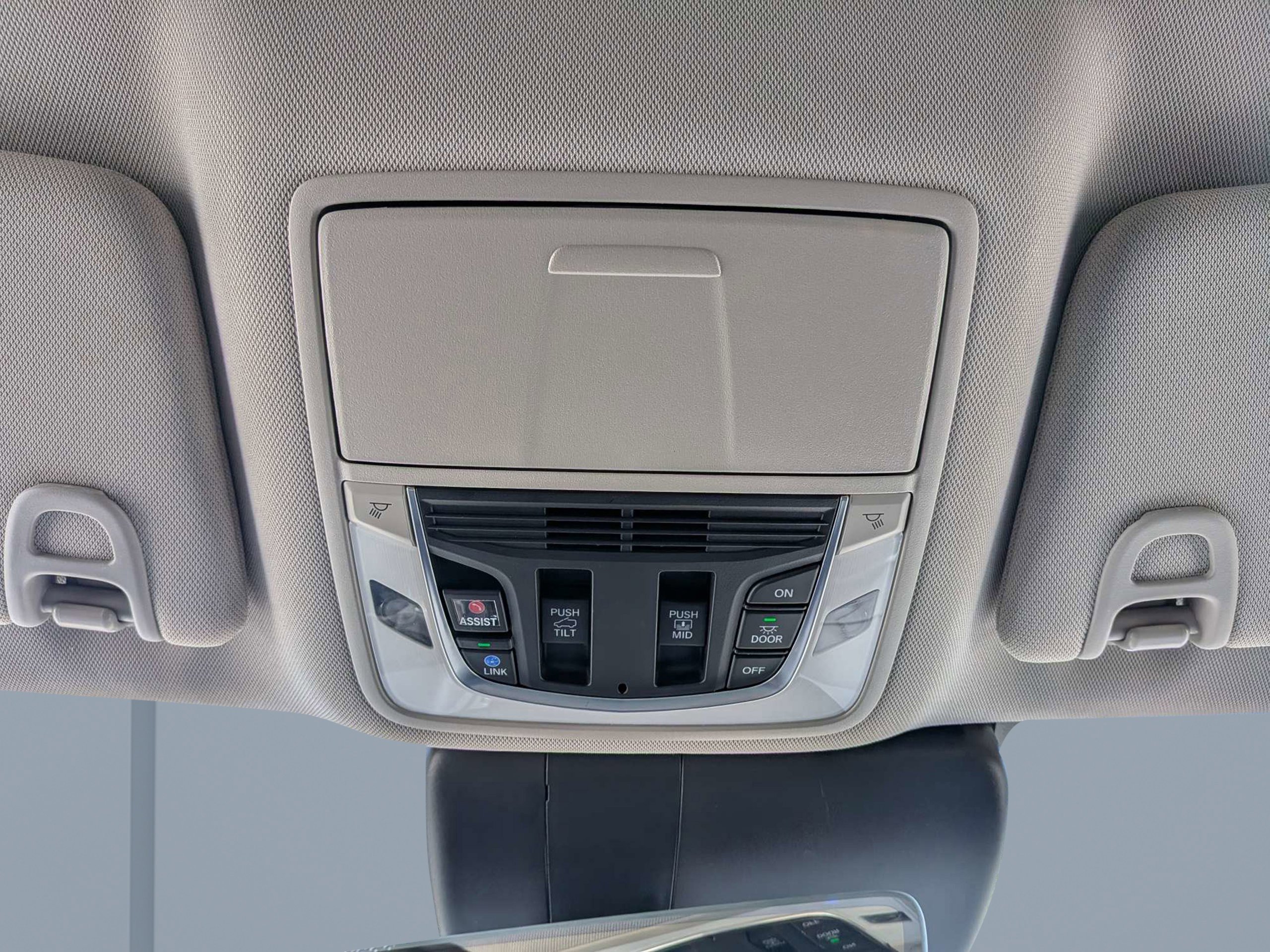 Used 2023 Majestic Black Pearl Acura Technology Package image 64