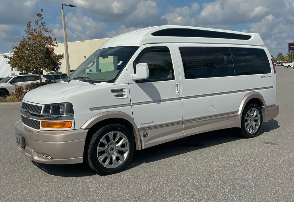 2022 Chevrolet Express Cargo