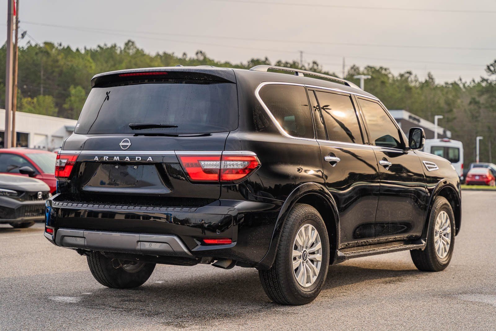 2023 Nissan Armada SV - Photo 7