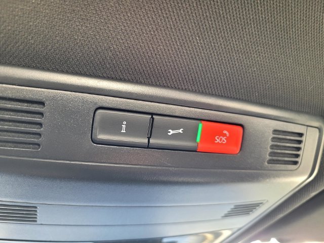 Used 2025  Volkswagen 1.5T Sport image 15