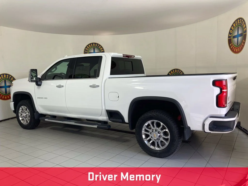 Used 2025 White Chevrolet LTZ image 26