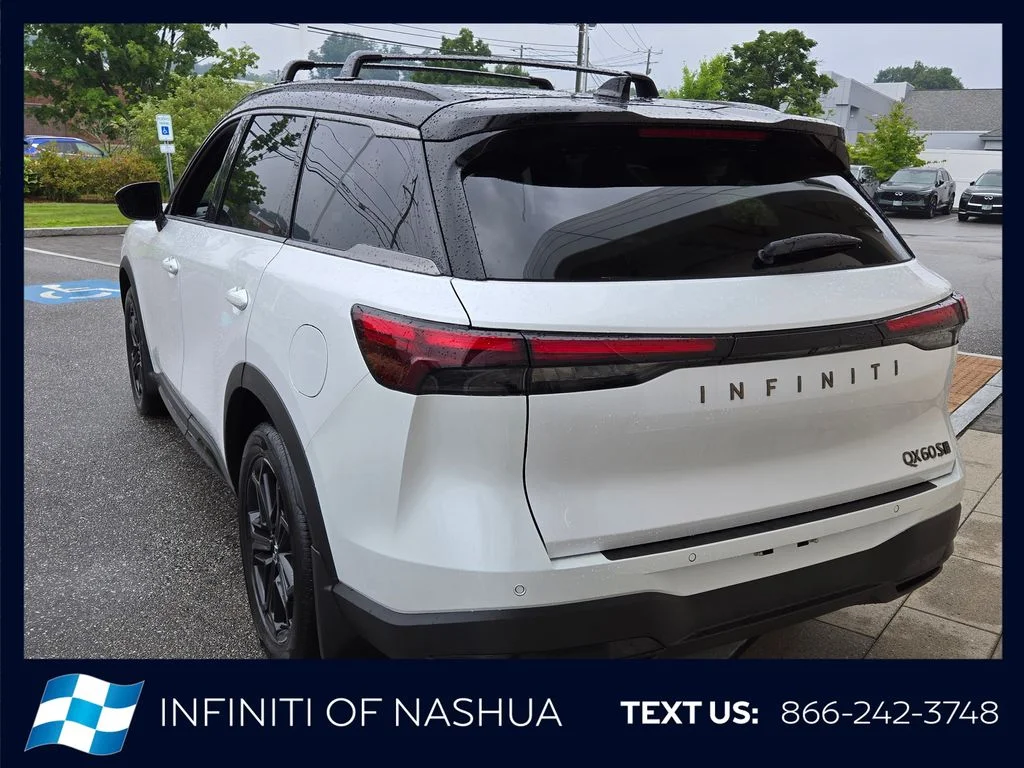 New 2027 2T RAD WHT INFINITI Sport AWD image 12