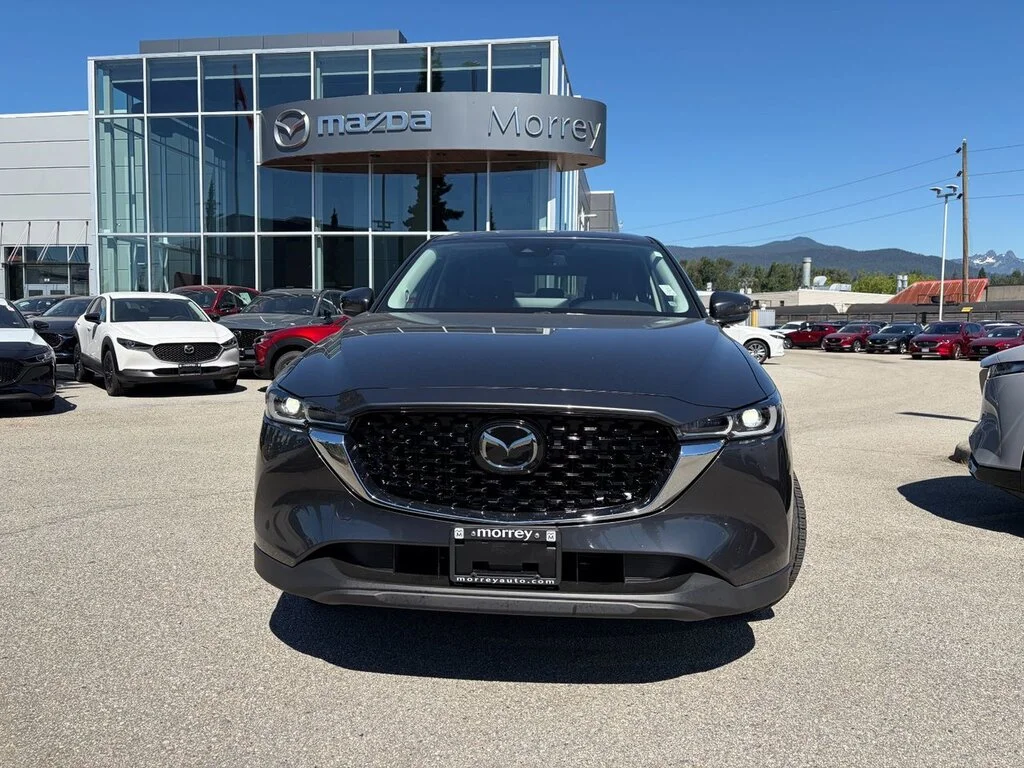 Used 2023  Mazda GS AWD at Comfort Package with Sunroof,19 alloys. image 2