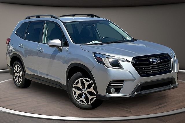 Used 2022 Silver Subaru Premium image 10