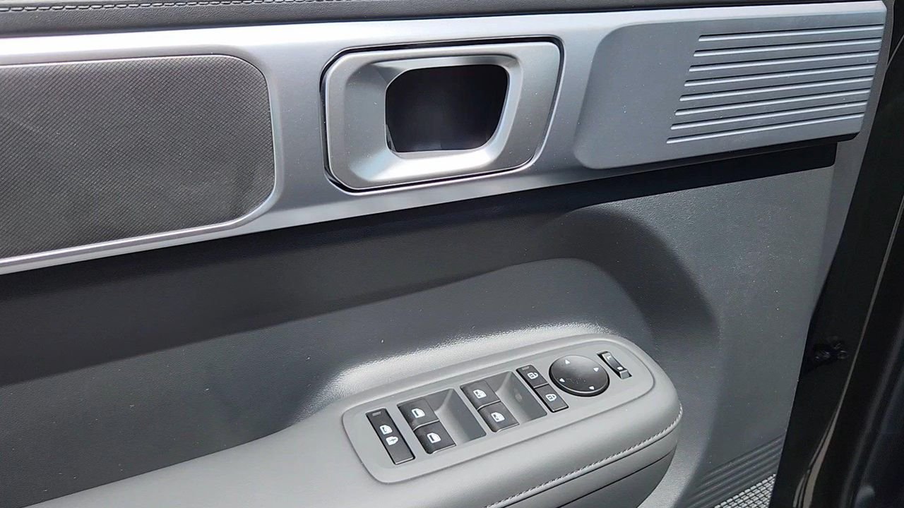 New 2026 Rockwood Green Hyundai SEL AWD image 7
