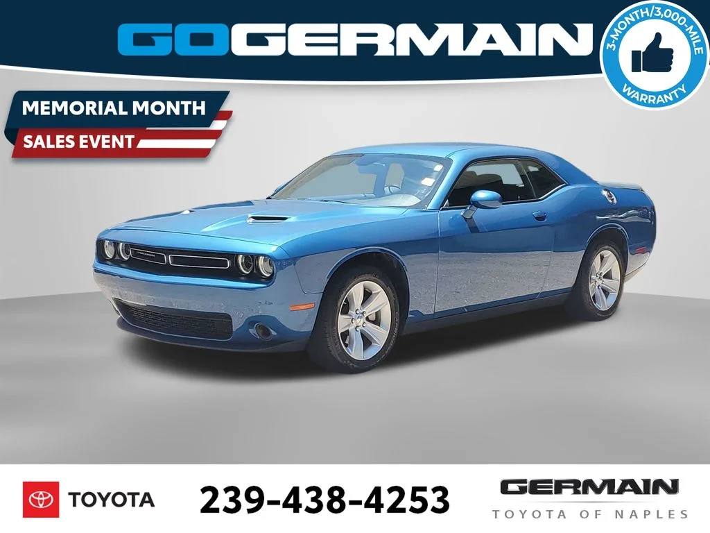 2023 Dodge Challenger SXT Auto's photo