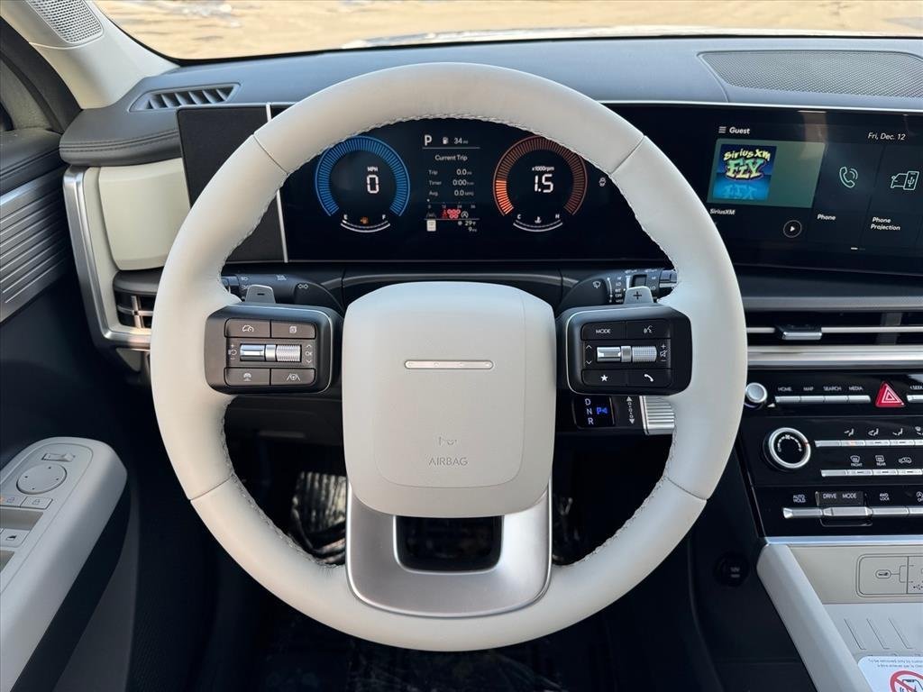 New 2026 Shimmering Silver Pearl Hyundai SE AWD image 7