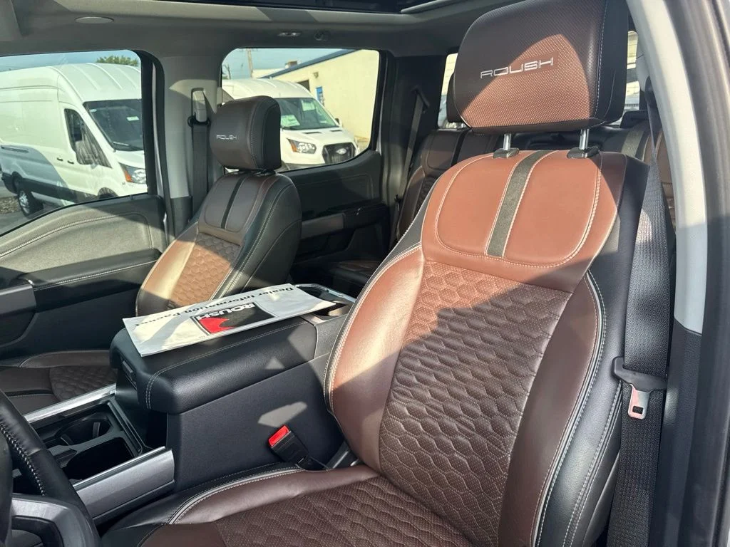 Used 2024 Silver Metallic Ford Lariat image 23