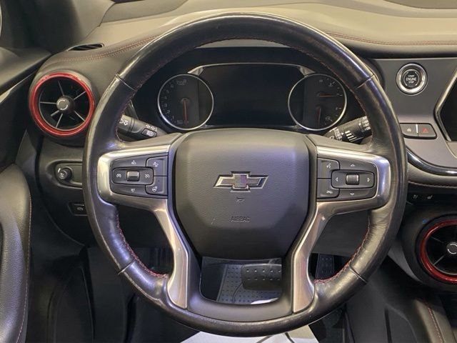 Used 2020 Silver Chevrolet RS image 27