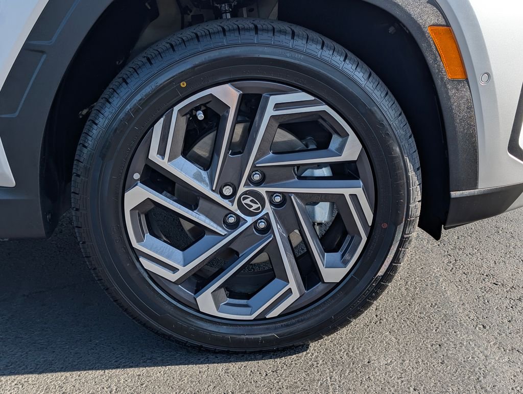 2025 Hyundai Tucson Limited - Photo 9