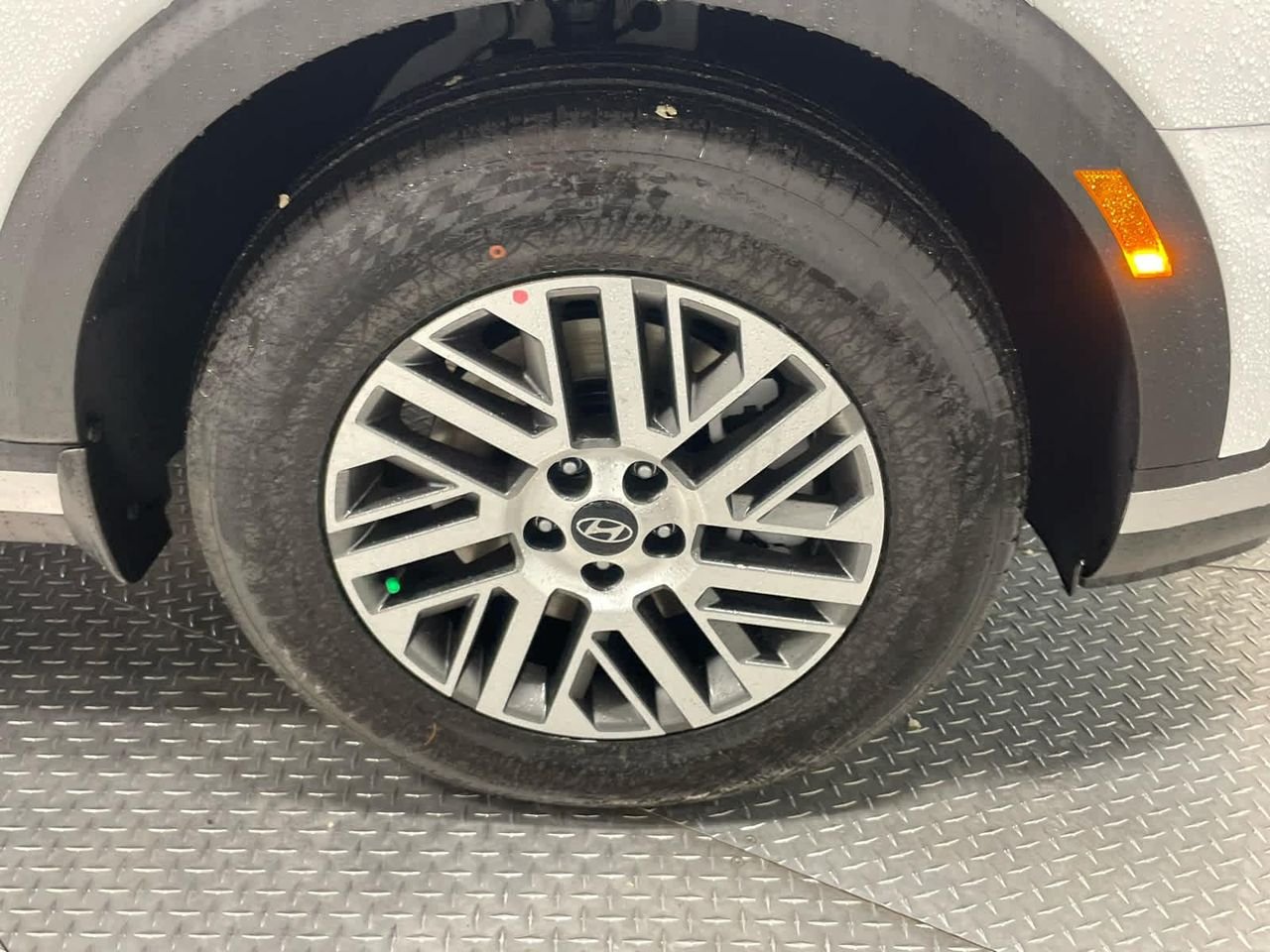 New 2026 Creamy White Pearl Hyundai SEL AWD image 19