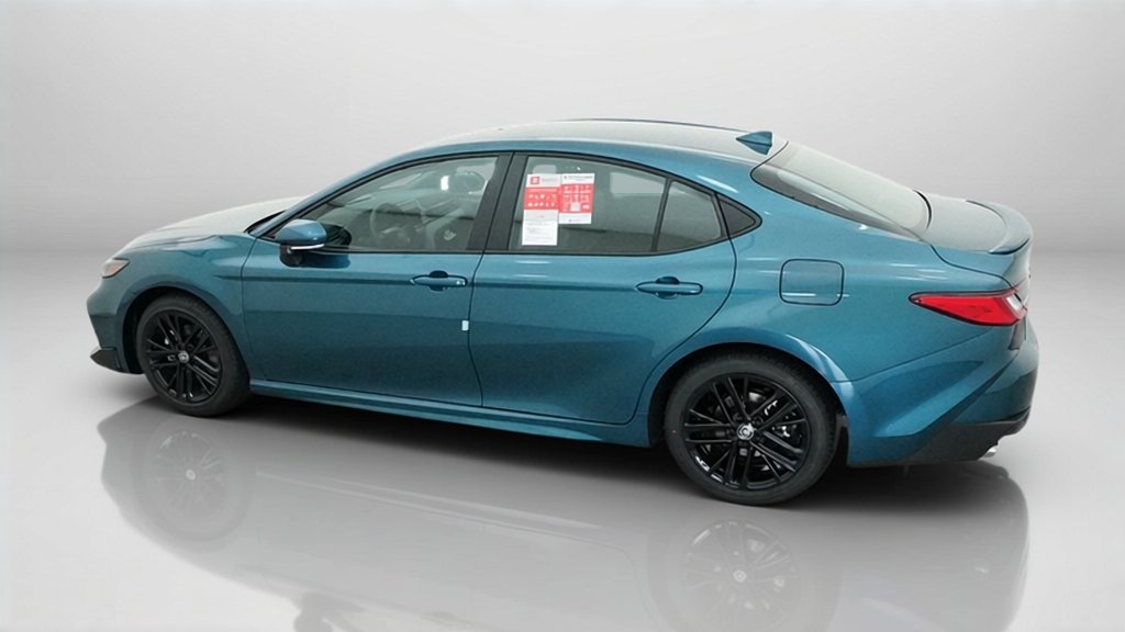 New 2026 Ocean Gem Toyota SE image 45