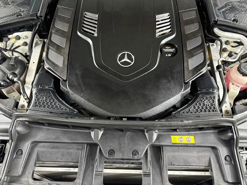 Used 2022 White Mercedes-Benz S 580 image 31