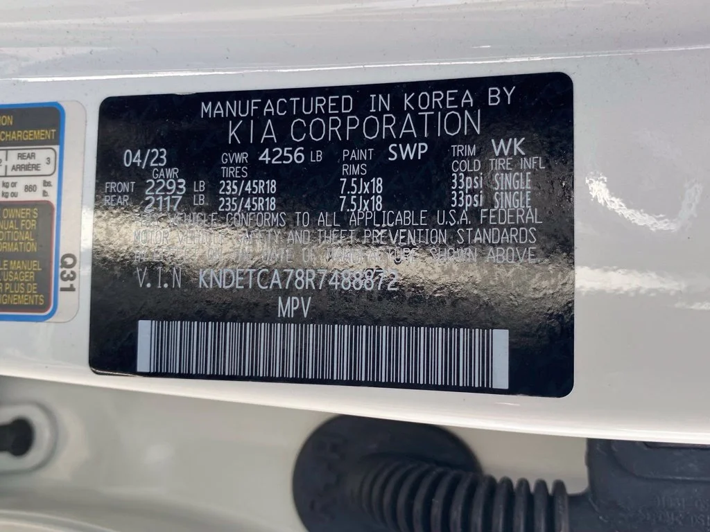 Used 2024 White Kia SX image 22