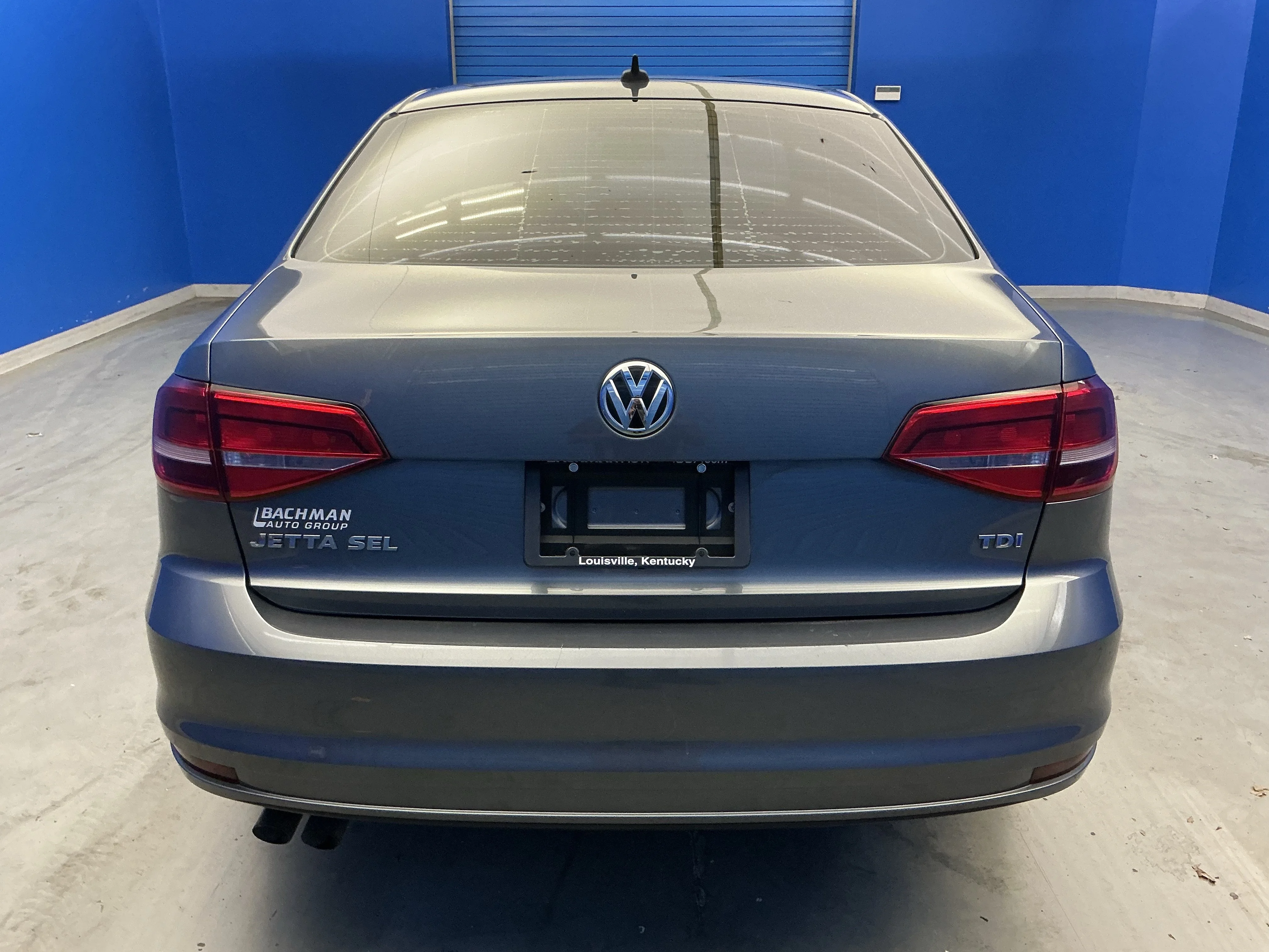 Used 2015 Platinum Gray Metallic Volkswagen 2.0L TDI SEL image 6