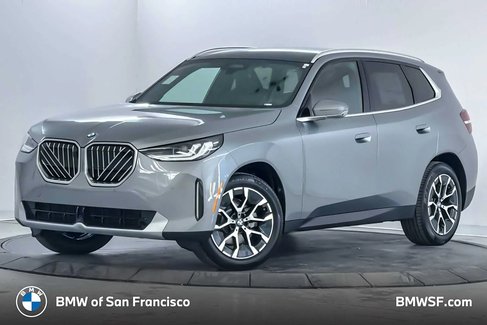 2026 BMW X3 30 XDRIVE's photo