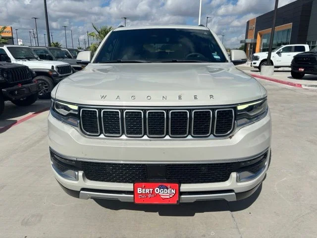 Used 2022 White Jeep Series II image 2