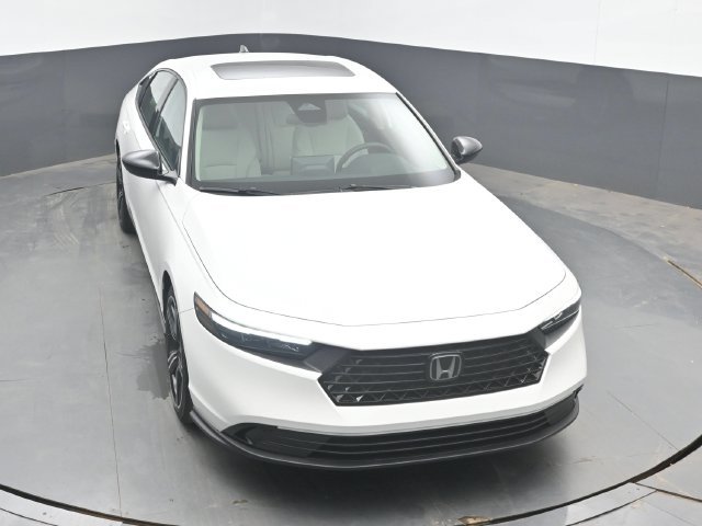 New 2026 Platinum White Pearl Honda SE image 27