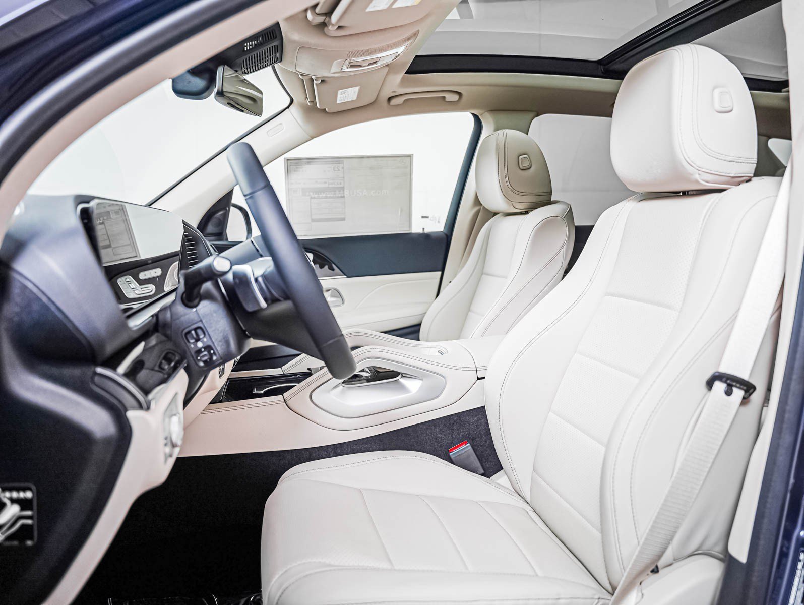 New 2026 Twilight Blue Metallic Mercedes-Benz GLE 350 image 8