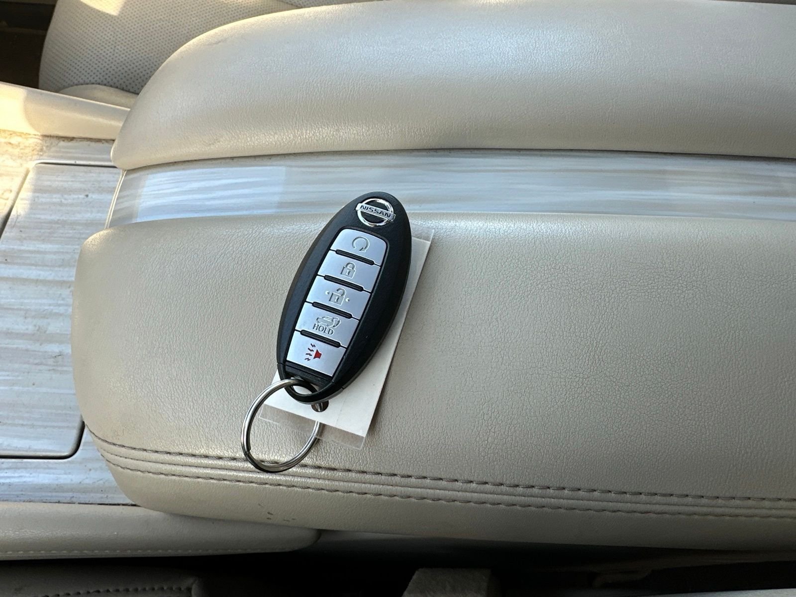 Used 2017 Brown Nissan Platinum image 7